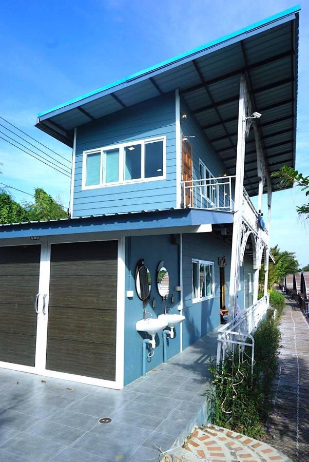 Feel like home Talat Amphoe Nakhon Chai Si Buitenkant foto